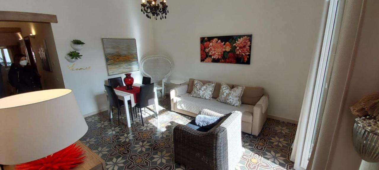Ferienwohnung Casa Lina Mola di Bari Exterior foto
